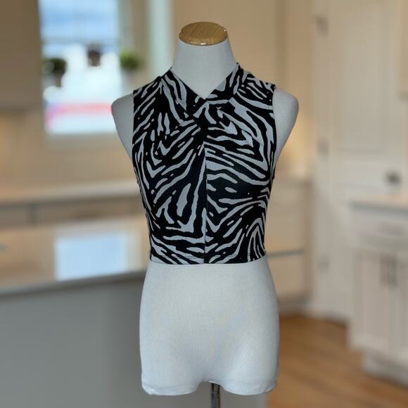 Zara | NWT Jacquard Zebra Print Crop Top - Picture 5 of 9